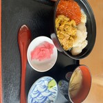 もりや商店 - 三色丼（うに/いくら/ほたて）3000円