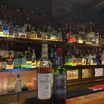 バー ウダ - 落ち着く空間ね