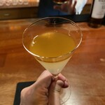 バー ウダ - 飲みやすいが危険なカクテルじゃないかーい