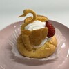 Honmoku cake-ya yoko - スワンシューー