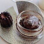 フランス料理 エステール by アラン・デュカス - 小菓子(チョコレートとカヌレ)