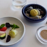 フランス料理 エステール by アラン・デュカス - 鎌倉野菜とフォカッチャのアミューズ