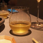 茶禅華 - 冷たい凍頂烏龍茶