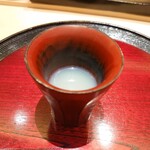 鮨 詠心 - 蛤のだし汁