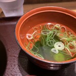 粋麺あみ乃や - 単なる付け合わせと思いﾏｼﾀｶﾞ、このﾋﾞｼﾞｭｱﾙでなかなかﾜｶﾒ以上のｺﾝﾌﾞのｼｯｶﾘとした風味がｼﾏｼﾃ。。びっくり致しﾏｼﾀﾖ♡