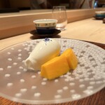 伯雲 - 自家製ヨーグルトアイス　マンゴー