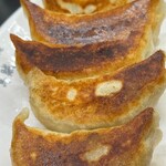 中国手打拉麺 馬賊 日暮里店 - 手打餃子