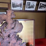 牛銀本店 - 靴を脱いで上がります