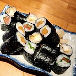 立ち飲み ひとよ - 細巻き三種。(穴子、梅しそ、かんぴょう)