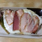 とん八 - ベーコンエッグ 480円(税込)(2024年4月24日撮影)