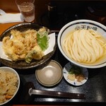 手作りうどん 天粉盛 - 料理写真:スルメイカと舞茸の天ぷらセット