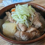 とんかつ専門店 とんくん - モツ煮込み