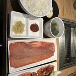 Yakiniku Raiku - 