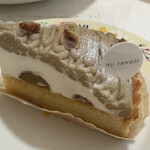 au revoir - タルト生地のモンブランケーキは、いつものモンブランと違ってしっかりしたタルト生地