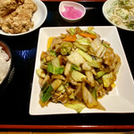 中華居酒屋らいち - 料理写真:回鍋肉定食。