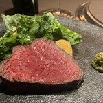 佐賀牛 Sagaya - 佐賀牛赤身ステーキ　無農薬サラダと共に