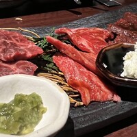 肉匠 牛虎 西中島店 - 