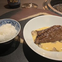 佐賀牛 Sagaya 銀座 - 佐賀牛サーロインすき焼き仕立て　炊き立て土鍋白御飯