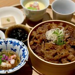 Simmered beef in a bento box