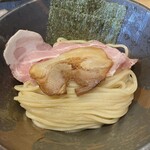 濃厚焼きあご煮干し つけ麺さか田 - 