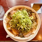 Honke Daiichi Asahi - 麺固めネギ多め　普通でもチャーシューが多いのが嬉しい