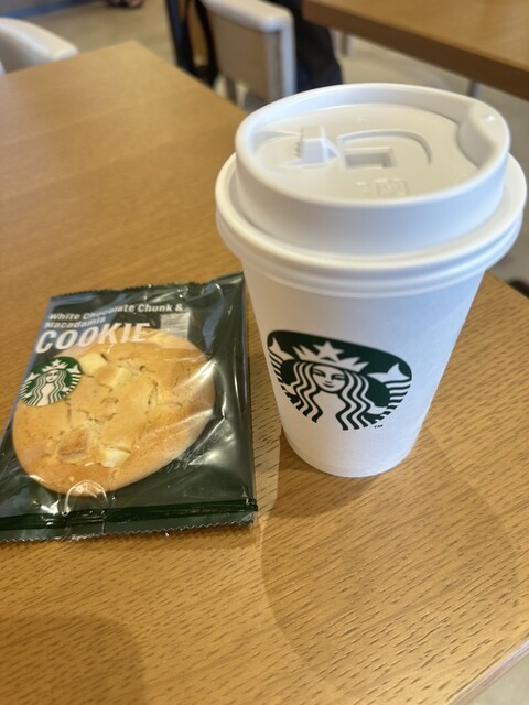 スターバックスコーヒー 薩摩川内 センノオト店 （Starbucks Coffee