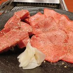 赤坂焼肉 うしや - 