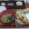 とり安食堂 曽根店