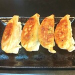 Karaage Wakadori - 餃子