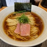 Menya Sakurai - 醤油らぁ麺(大盛り)