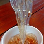 月見茶屋 - トコロテンのリフト