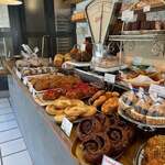 BLUE POPPY Bakery - 