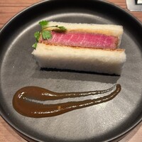 焼肉うしごろ 新宿三丁目店 - 