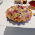 247445328 - 紫陽花のようで美しい