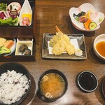 遊食房屋 - 