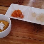 ます家 - カレー用のお新香