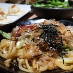 Oden Tabehoudai Den - 焼きうどん