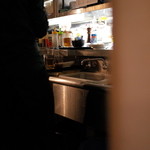 赤坂 みすじ - 暖簾の向こうは厨房です 2014.3.x