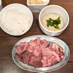 Iidabashitaishuuyakinikubaritonxtsu - 肉