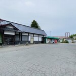 そば処ふじさと - 広い〜