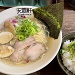 天雷軒 麹町店 - 貝だし潮ラーメン、梅茶漬け