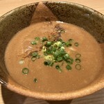 自家製麺 MENSHO TOKYO - つけ汁