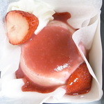 パティスリー アンシャンテ - パンナコッタの苺ソース￥３５０♪