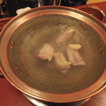 鳥つね自然洞 - 鍋