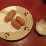 鳥つね自然洞 - 鳥しんじょと手羽