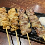 Washoku Koshitsu Izakaya Uomasu - 