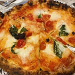 ピッツェリア トラットリア ダ オカピート - マルゲリータD.O.C