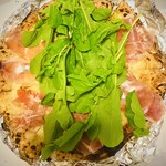 ピッツェリア トラットリア ダ オカピート - プロシュート エ　ルッコラ