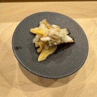 鮨 やすみつ - あさり、生姜炊き
