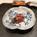 Kuro saki - 藁で焼いたホタルイカと蒸してから焼いたホタルイカ
